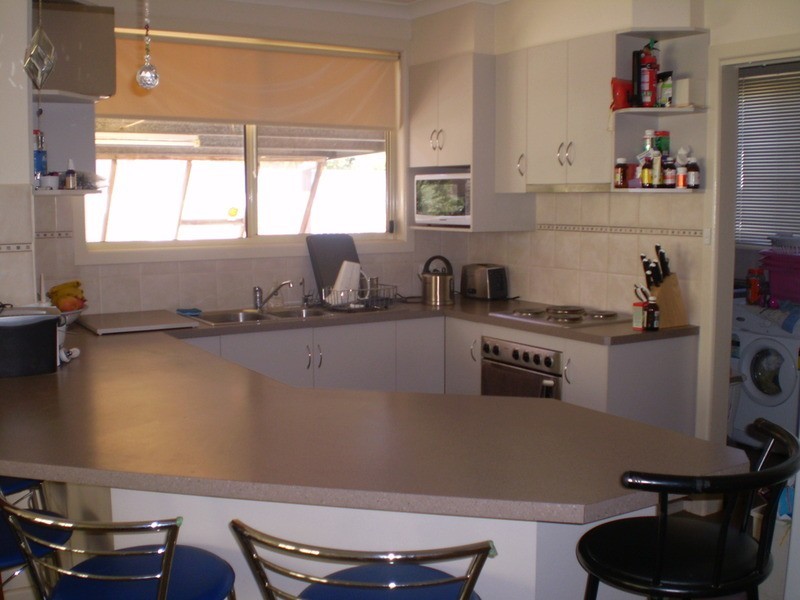 173 Stradbroke Avenue, Swan Hill VIC 3585