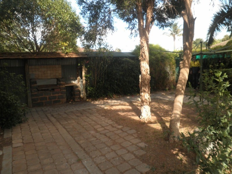 6 Douglas Avenue, Swan Hill VIC 3585
