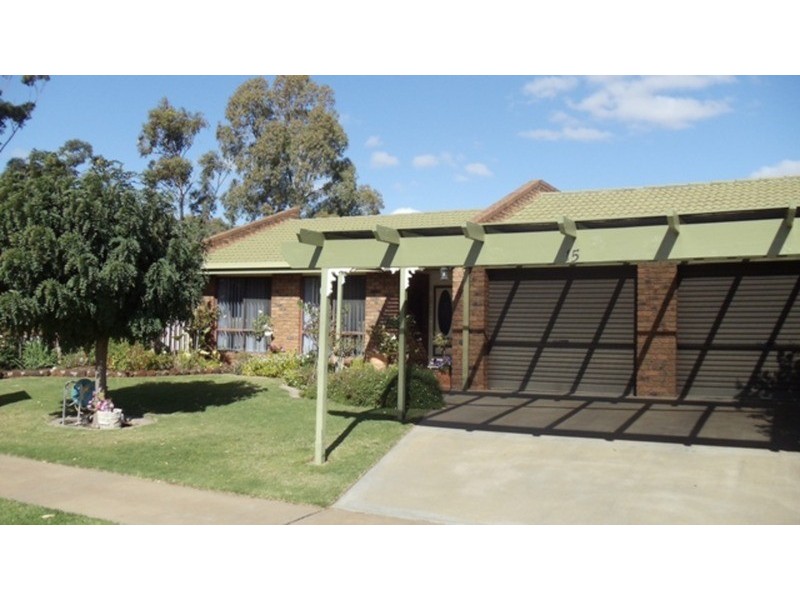 15 Nowie Street, Swan Hill VIC 3585