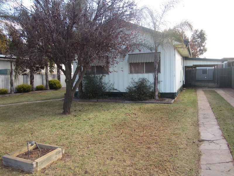 30 Palaroo  Street, Swan Hill VIC 3585