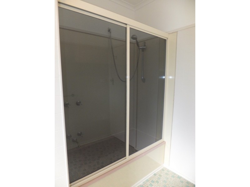 10 McAdam Court, Swan Hill VIC 3585