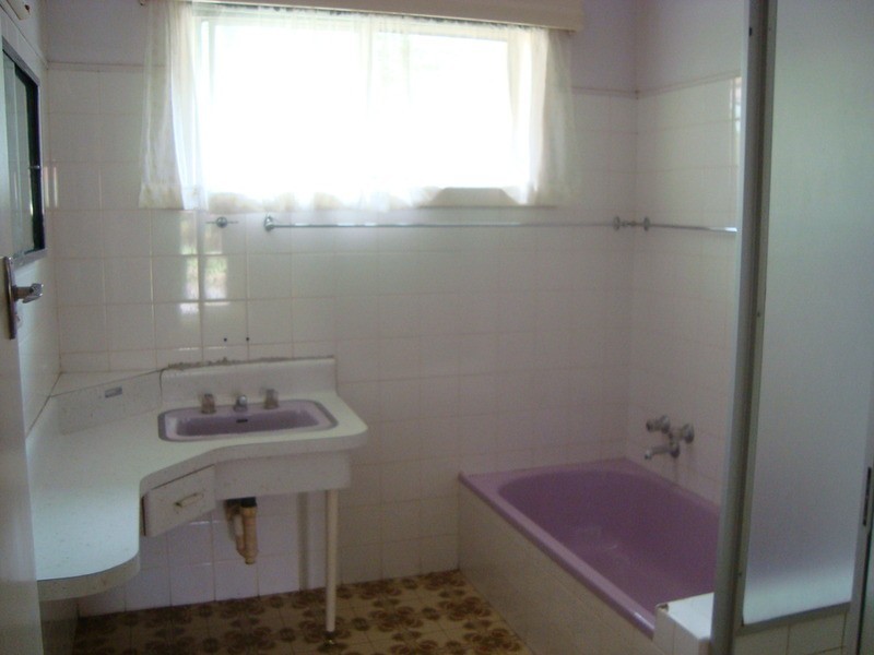 2 Wilkins Grove, Swan Hill VIC 3585