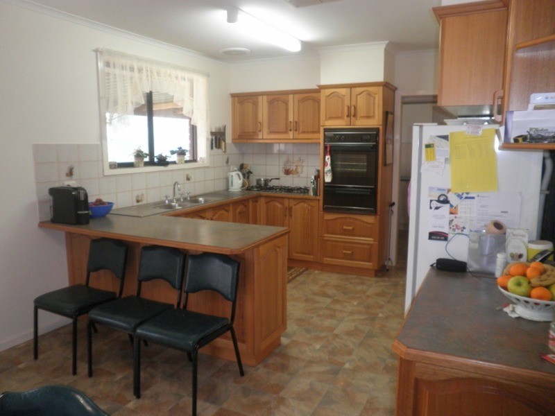 53 Marraboor Street, Lake Boga VIC 3584