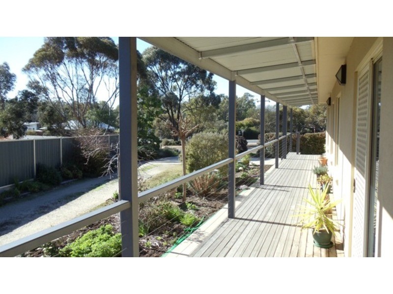 111 Stradbroke Avenue, Nyah VIC 3594