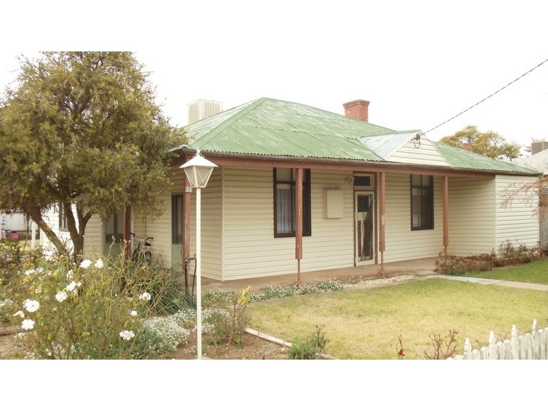 11 Birdwood Avenue, Nyah West VIC 3595