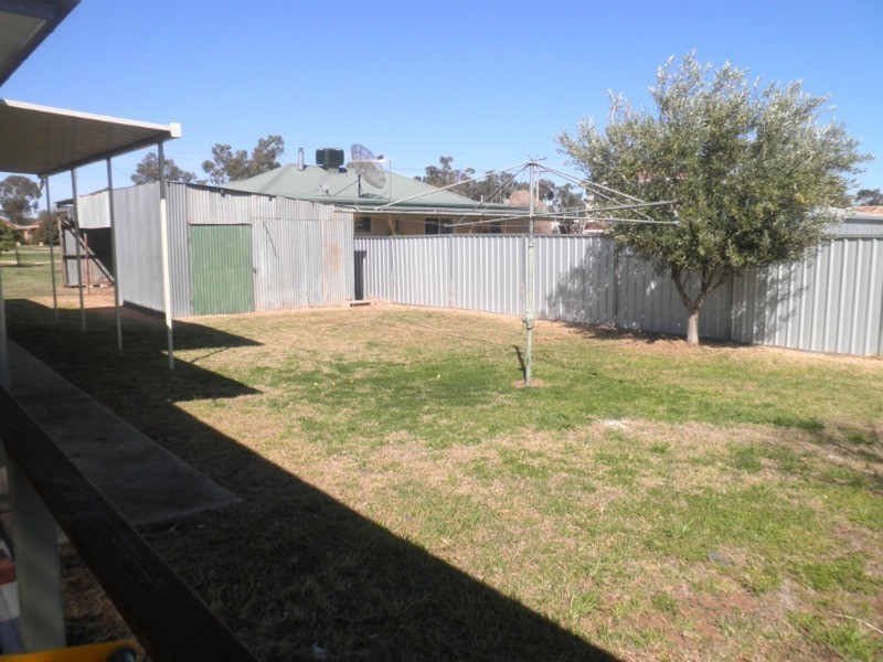 2 Lalbert  Road, Lake Boga VIC 3584