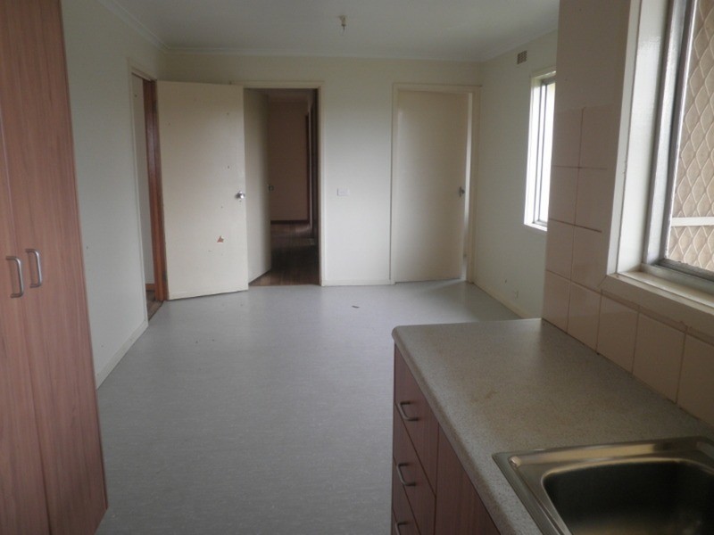 43 Harrison Crescent, Swan Hill VIC 3585