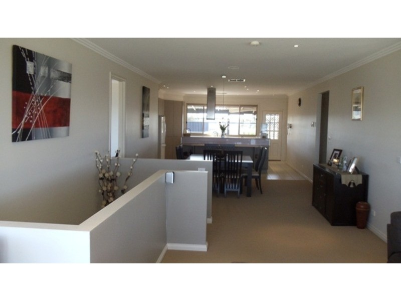 353 Lakeside Drive, Lake Boga VIC 3584