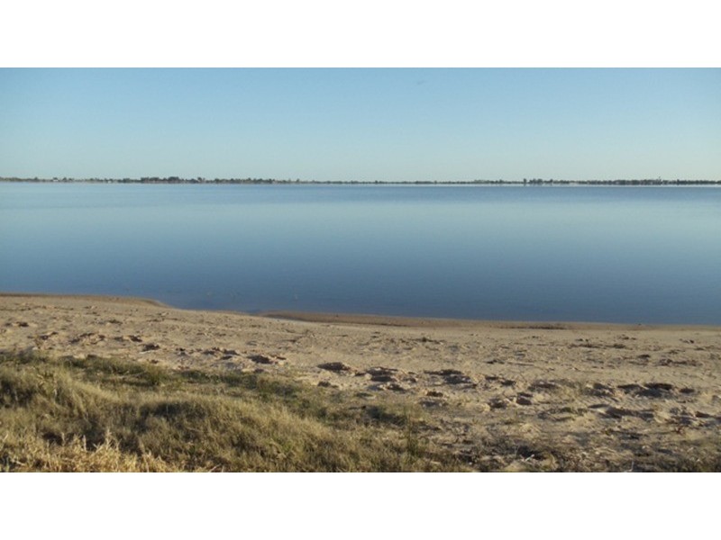 353 Lakeside Drive, Lake Boga VIC 3584
