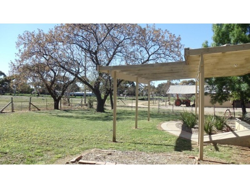 4462B Murray Valley Highway, Lake Boga VIC 3584