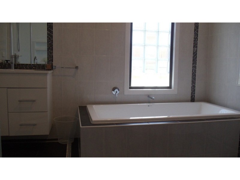 65 Rutherford Street, Swan Hill VIC 3585