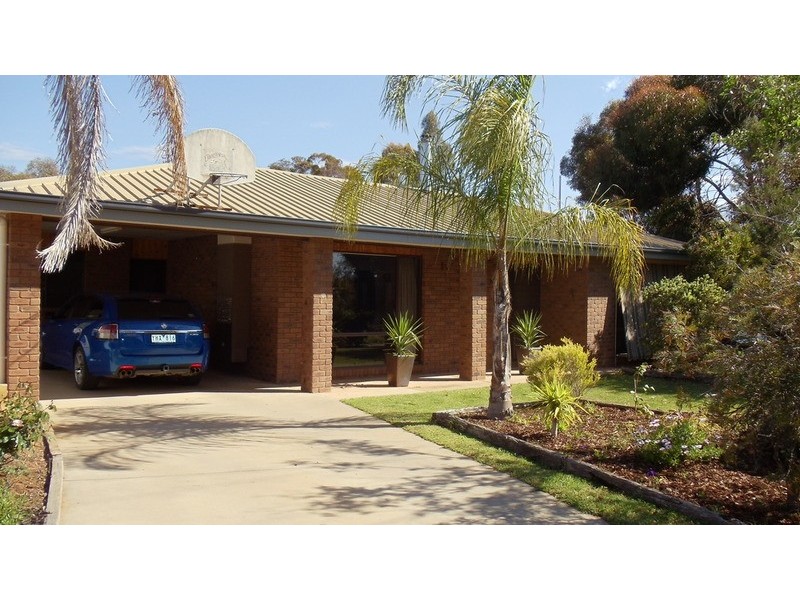 49 Allan Street, Nyah West VIC 3595