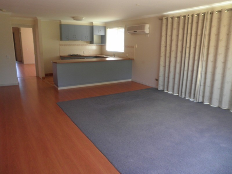 6 Wilkins Grove, Swan Hill VIC 3585