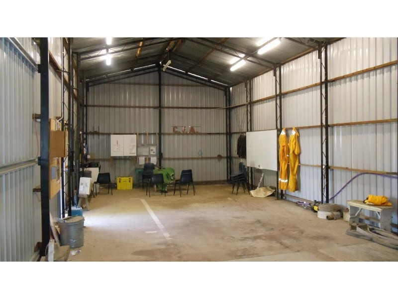 11 Murray Valley Highway, Boundary Bend VIC 3599