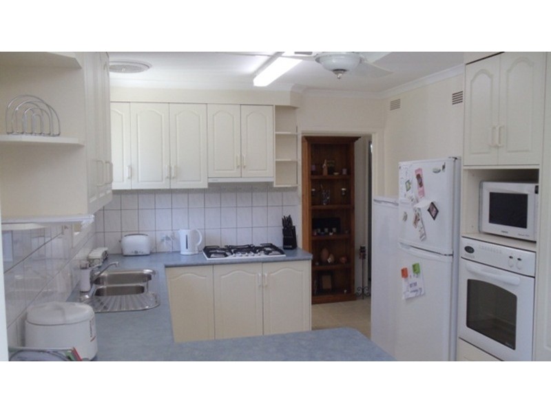 2 Eyre Court, Swan Hill VIC 3585