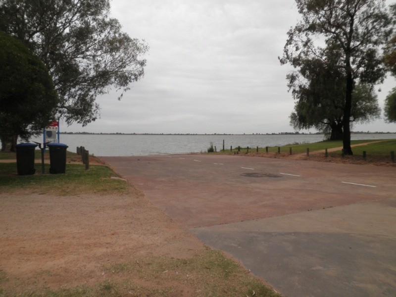 2 Willakool Drive, Lake Boga VIC 3584