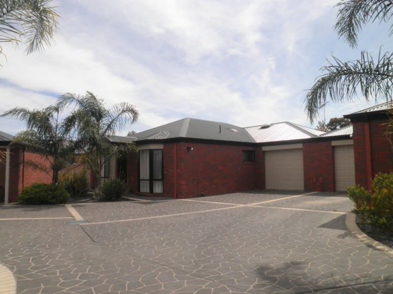 5/9 Betts Court, Swan Hill VIC 3585