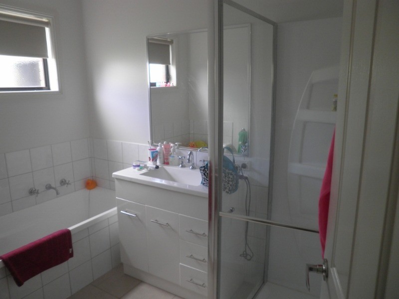 2/9 Betts Court, Swan Hill VIC 3585