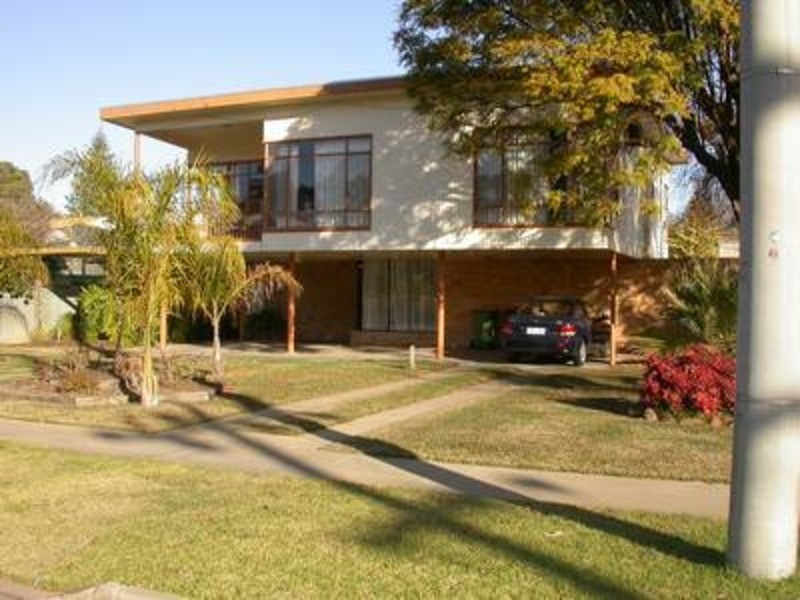 39 Wattie Street, Swan Hill VIC 3585