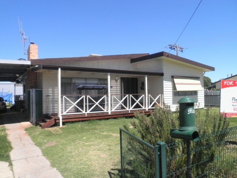 111 Chapman Street, Swan Hill VIC 3585