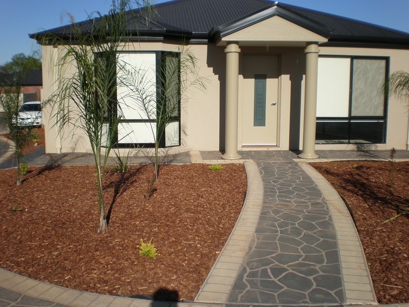 1/10 Betts Court, Swan Hill VIC 3585