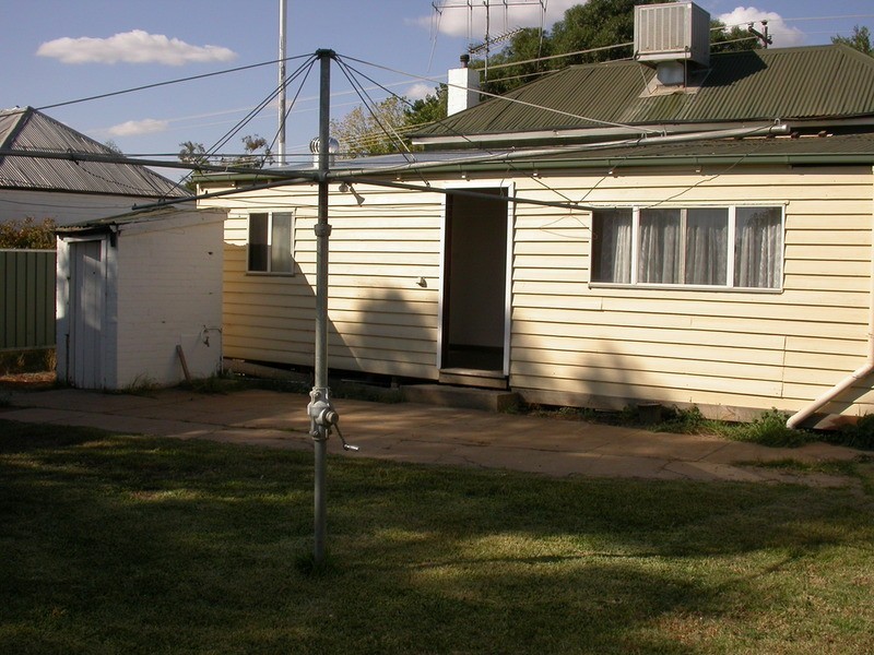 88 Stradbroke Avenue, Swan Hill VIC 3585