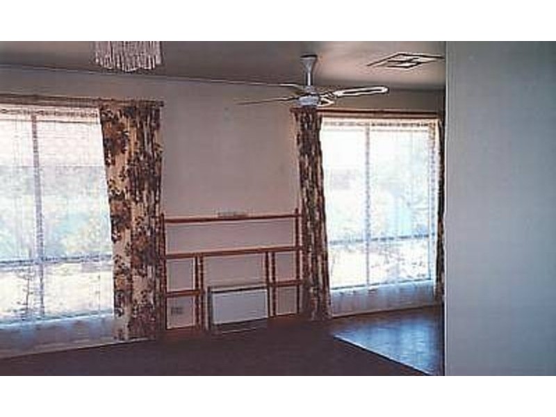 2/492 Campbell Street, Swan Hill VIC 3585