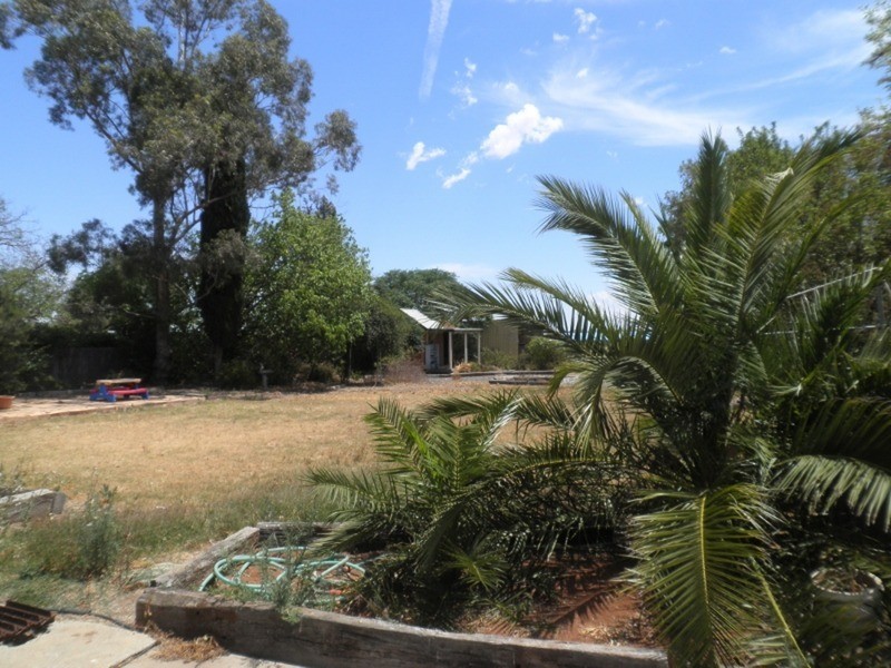 35 Mildred Street, Quambatook VIC 3540