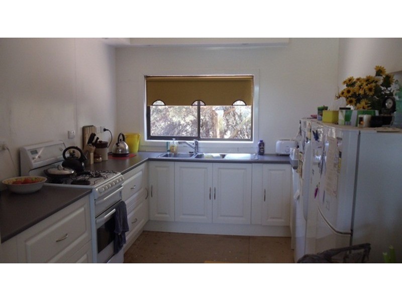 215 Hobson Road, Nyah West VIC 3595