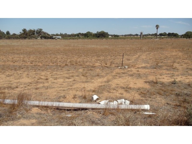 64 Nyah West  Road, Nyah West VIC 3595