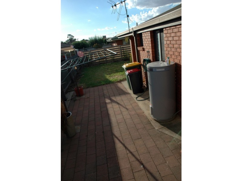 2/490 Campbell Street, Swan Hill VIC 3585