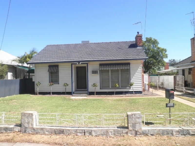 158 Stradbroke Avenue, Swan Hill VIC 3585