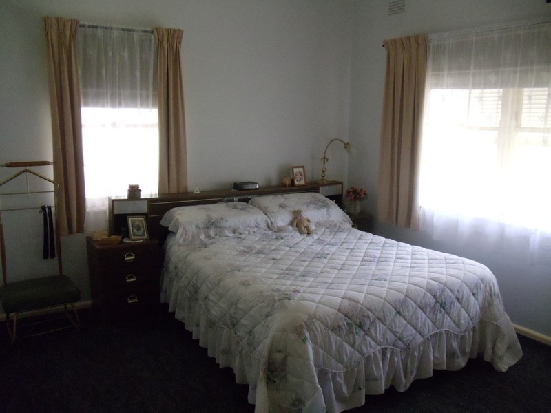 127 Stradbroke Avenue, Nyah VIC 3594