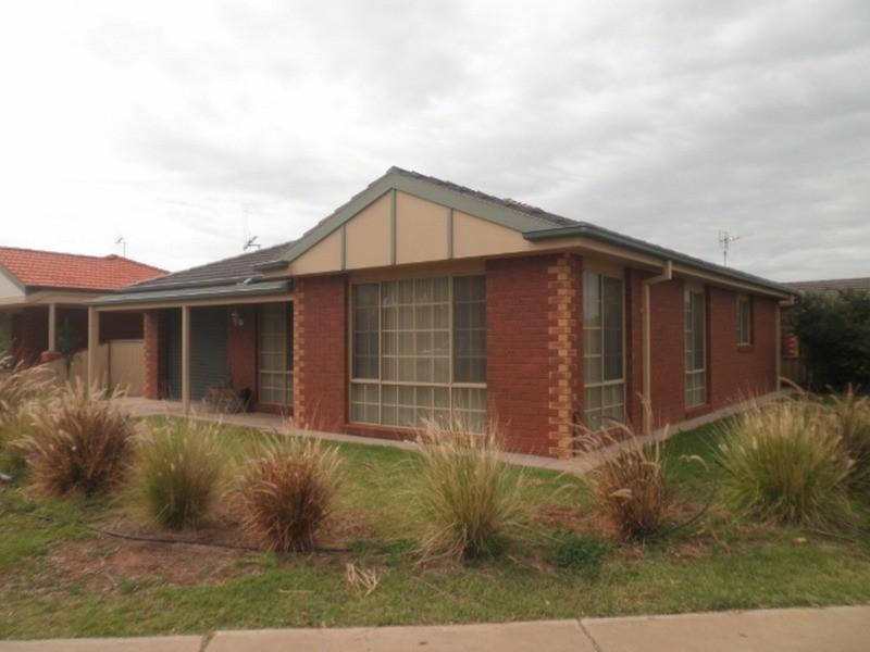 1/183 Murlong Street, Swan Hill VIC 3585