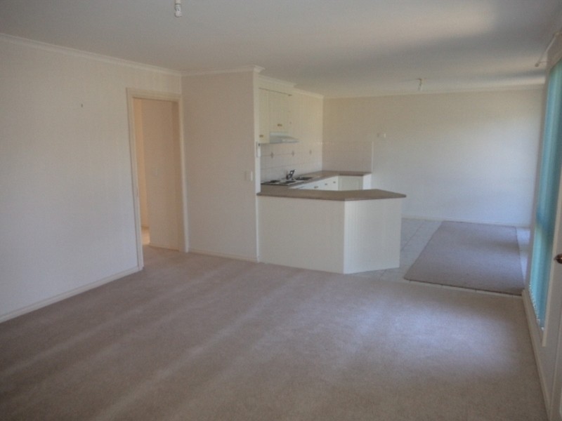 3/141 Stradbroke Avenue, Swan Hill VIC 3585