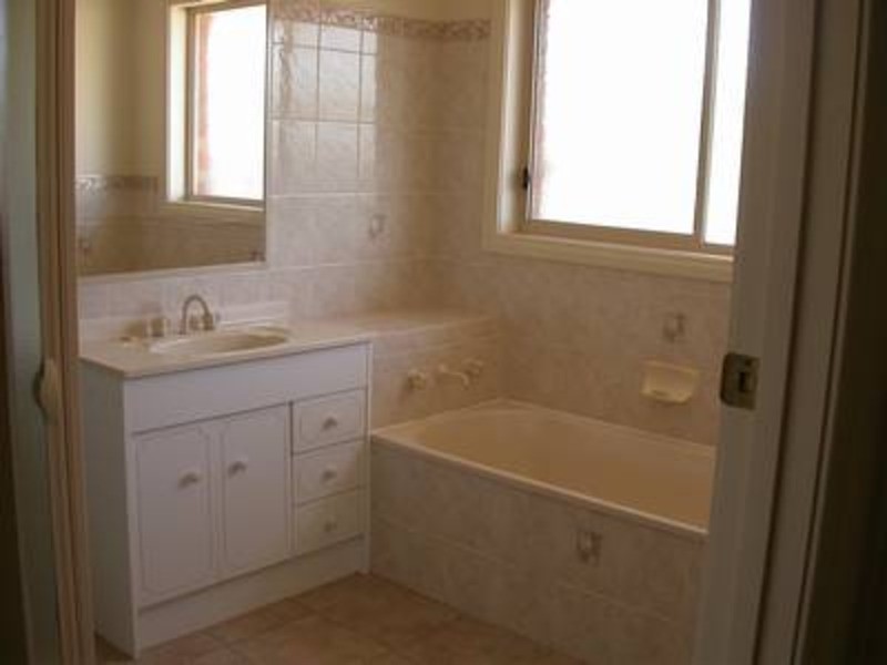 1/7 Cleeland Drive, Swan Hill VIC 3585