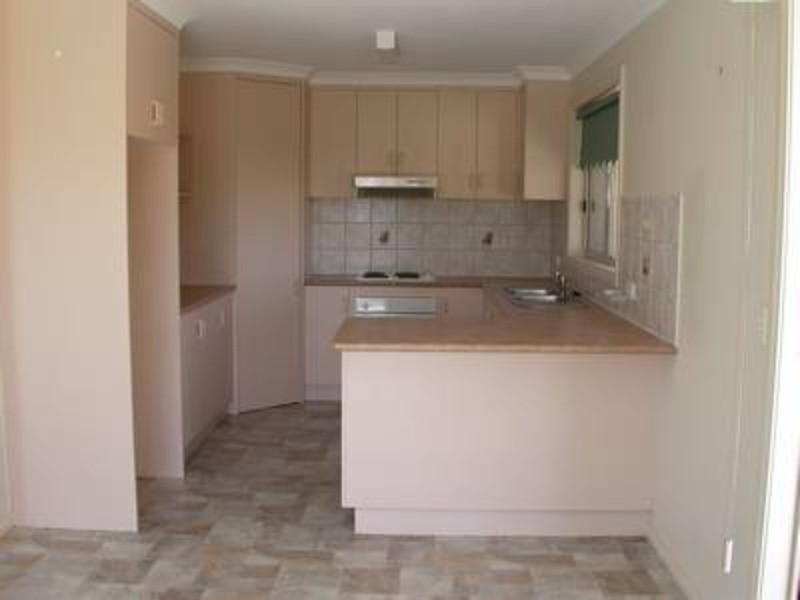 1/7 Cleeland Drive, Swan Hill VIC 3585