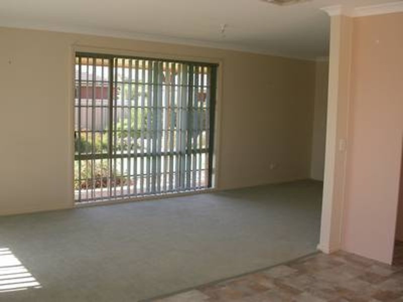 1/7 Cleeland Drive, Swan Hill VIC 3585