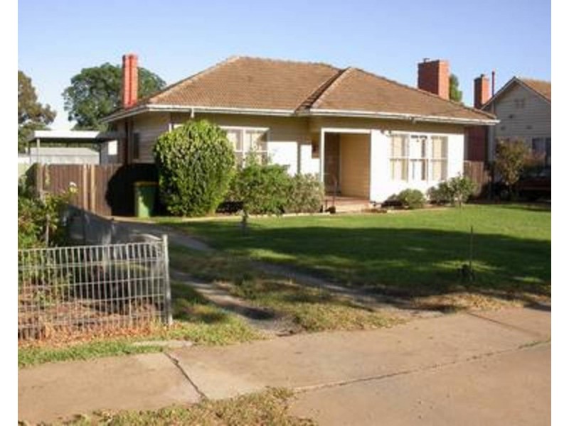 18 Brown Street, Swan Hill VIC 3585