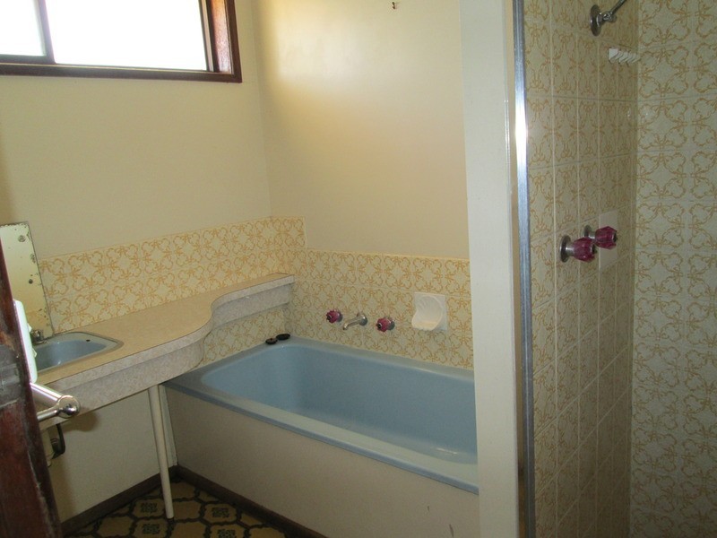 59 Splatt  Street, Swan Hill VIC 3585