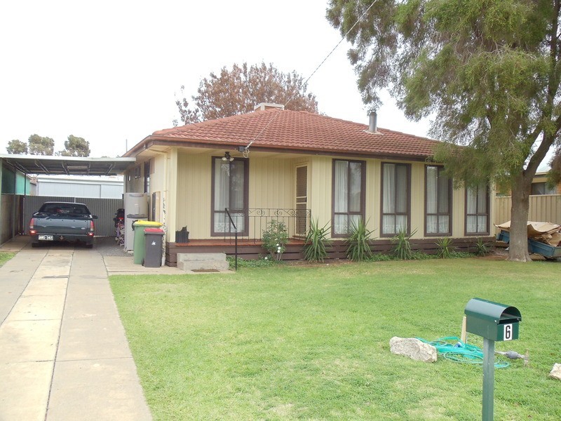6 Domaille Crescent, Swan Hill VIC 3585