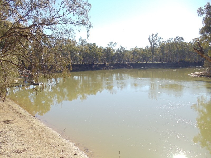 3676 Murray Valley Highway, Wood Wood VIC 3596