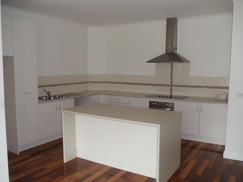 2/463 Campbell Street, Swan Hill VIC 3585