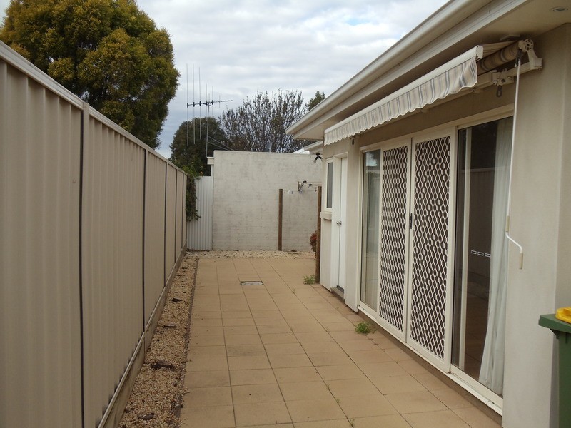 2/463 Campbell Street, Swan Hill VIC 3585