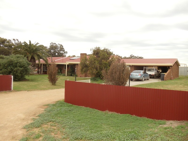 3026 Murray Valley Highway, Nyah VIC 3594