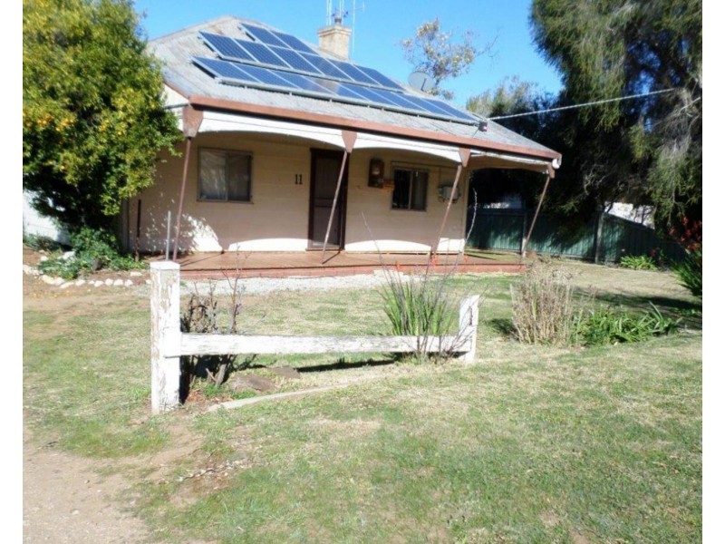 11 Allan Street, Nyah West VIC 3595