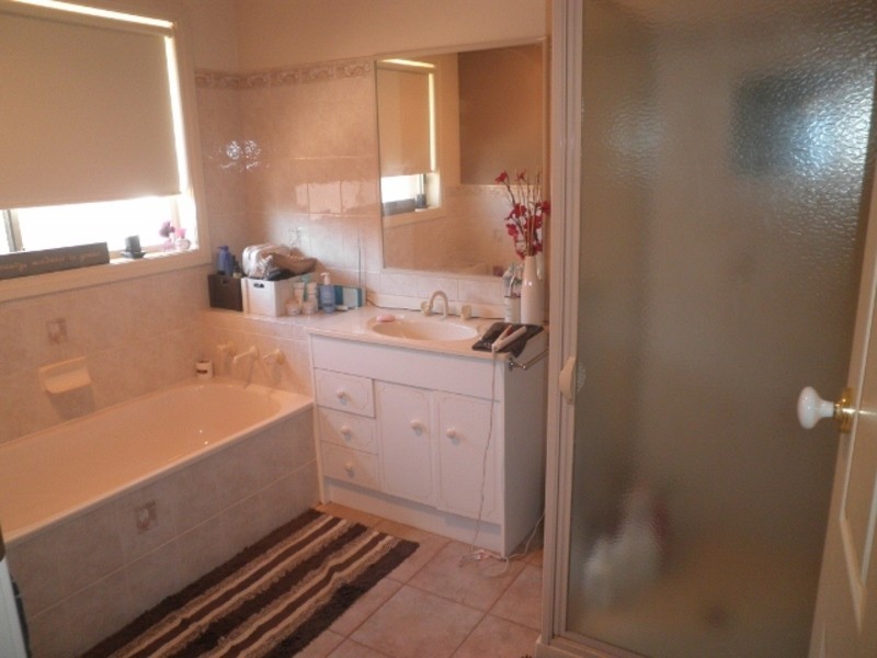 2/7 Cleeland Drive, Swan Hill VIC 3585