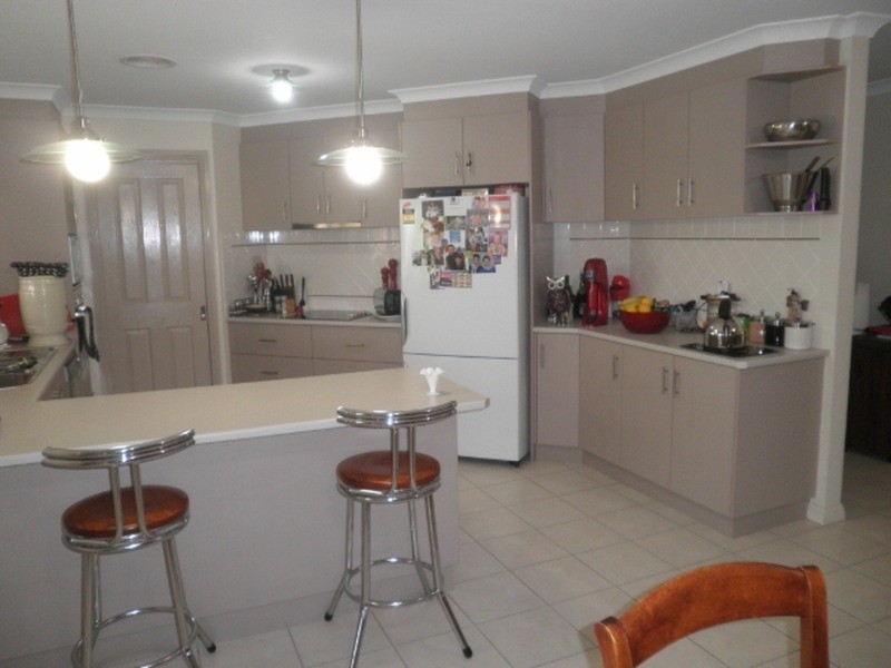 27 Village Way, Swan Hill VIC 3585