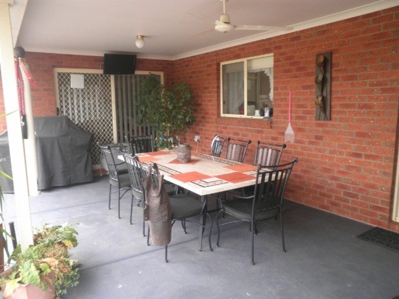 27 Village Way, Swan Hill VIC 3585