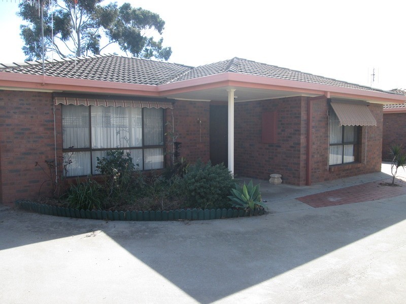 2/339 Beveridge Street, Swan Hill VIC 3585